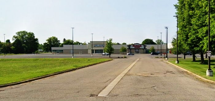 K-Mart (Kmart) - Three Rivers - 1320 W Broadway Street
